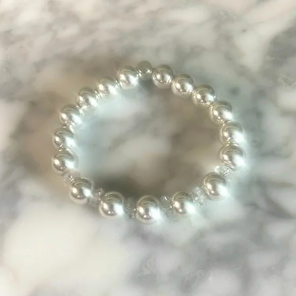 Silver hematite & diamond cut clear quartz bracelet - Picture 1 of 5